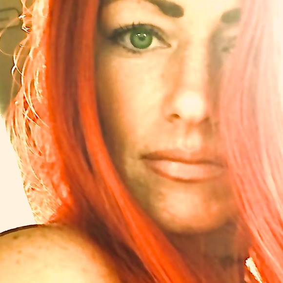 Welcome to my closet CHAOS! - Picture 3 of 9